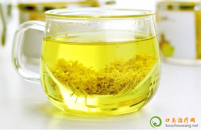 喝什么茶能改善口臭呢 喝什么茶能改善口臭呢