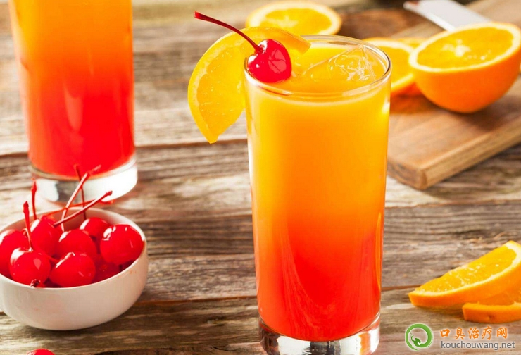 �ڳ����Ժ��uβ��